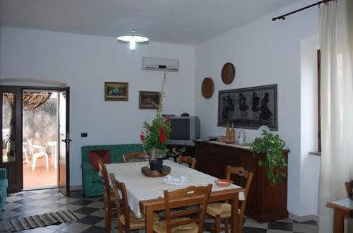 Bed & Breakfast Casa Pisanu Narbolia Exterior photo